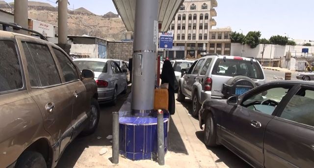إحدى محطات الوقود في اليمن