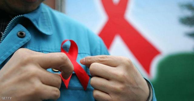 "الشريط الأحمر".. الرمز العالمي لمكافحة الإيدز