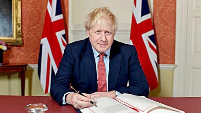 رئيس الوزراء البريطاني، بوريس جونسون يتعهد بالتبرع بلقاحات كورونا للمحتاجين