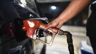 انخفاظ سعر الوقود بعدن