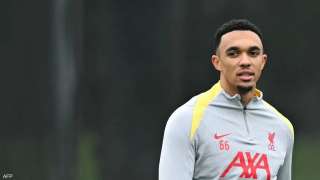 قبل لقاء ريال مدريد.. جمهور ليفربول يستقبل أرنولد بـ”عدائية”