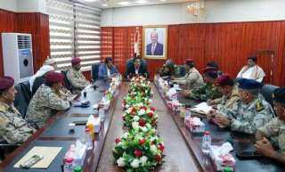محافظ المهرة يترأس اجتماعاً للجنة الأمنية لمناقشة مستجدات الأوضاع