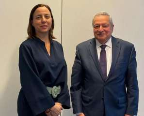 سفير اليمن يناقش مع مسؤولة اوروبية مستجدات الاوضاع في اليمن