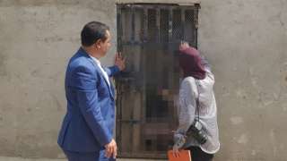 اللجنة الوطنية للتحقيق تعاين مركز احتجاز في حديبو وتوثّق انتهاكات طالت نشطاء وأعياناً طبيعية