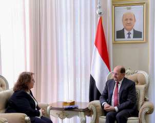 رئيس الوزراء يستقبل الممثل المقيم لبرنامج الأمم المتحدة الإنمائي لدى اليمن