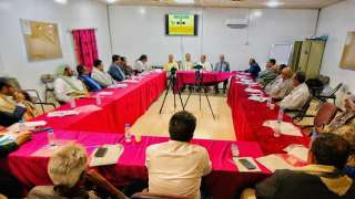 بدء دورة تدريبية حول مهارات اعداد التقارير الحكومية واستخدام الذكاء الاصطناعي بمأرب