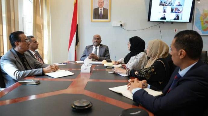 الوزير باسلمة يناقش التحضيرات لمؤتمر الشراكة والتكامل بين الحكومة والسلطات المحلية