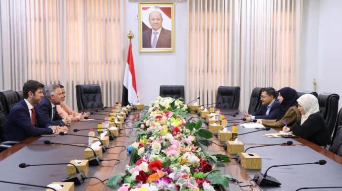 وزيرة التخطيط تبحث مع سفير الاتحاد الأوروبي سبل تعزيز الشراكة التنموية والاقتصادية