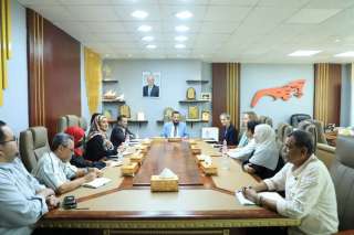 محافظ عدن يبحث مع السفيرة الهولندية تعزيز التعاون التنموي والخدمي