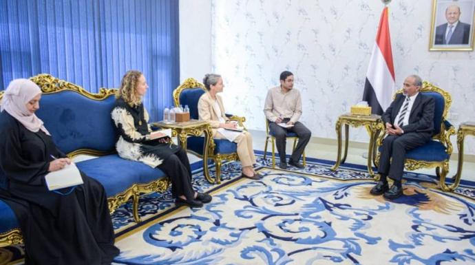 عضو مجلس القيادة الرئاسي محمود الصبيحي يستقبل في عدن سفيرة هولندا