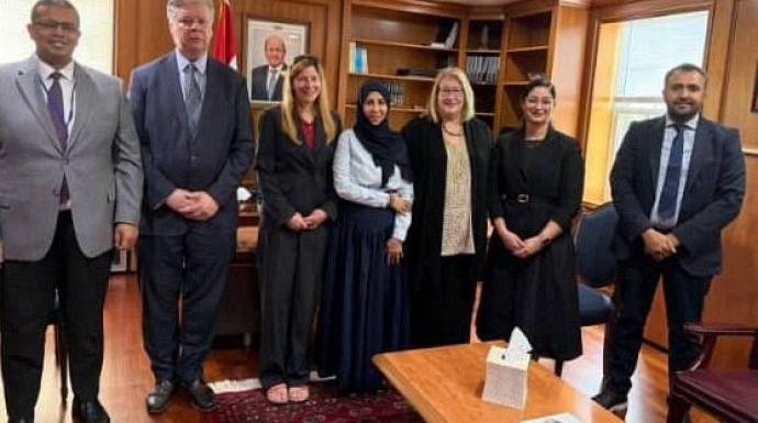 وزيرة التخطيط تبحث مع منظمة إنقاذ الطفولة وأميديست تعزيز الشراكة في التعليم وبناء القدرات