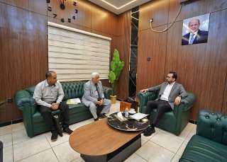 وزير الخدمة المدنية يناقش ملف تسويات الكادر الأكاديمي والإداري في عدد من الجامعات