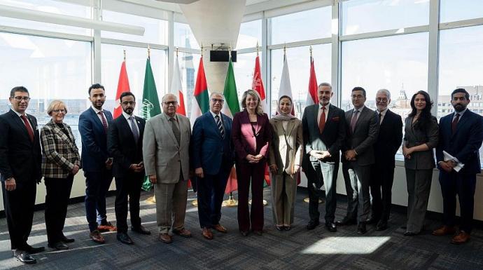 سفير اليمن يبحث مع وزيرة الصناعة الكندية تعزيز الشراكة الاقتصادية والتجارية والاستثمارية