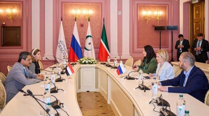 وزير الثقافة والسياحة يبحث مع نظيرته الروسية تعزيز التعاون الثقافي ودعم المتاحف والفنون